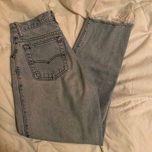 levi’s mom jeans